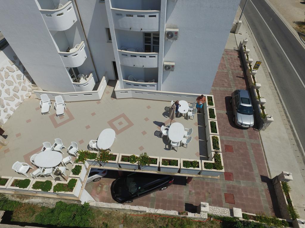 Sunrise Apartments And Studio Apartments Локва-Рогозница Экстерьер фото